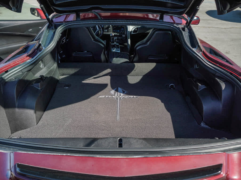 Used 2017 Chevrolet Corvette Stingray Coupe w/ 1LT RWD image 26