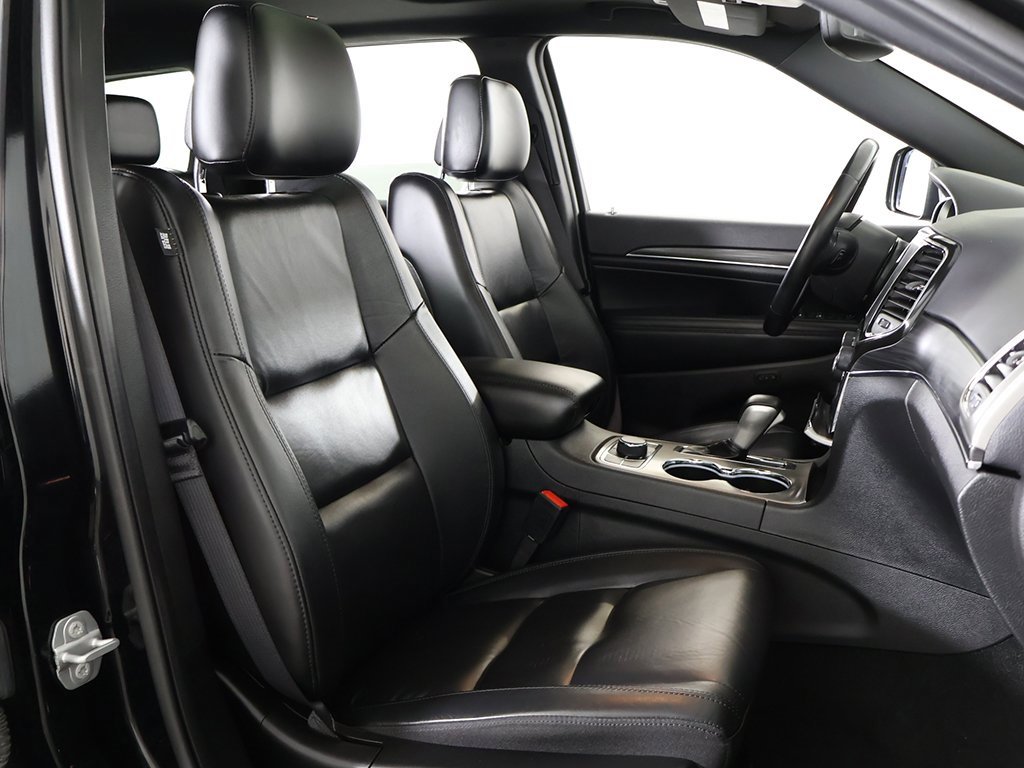 Used 2022 Jeep Grand Cherokee Limited image 32