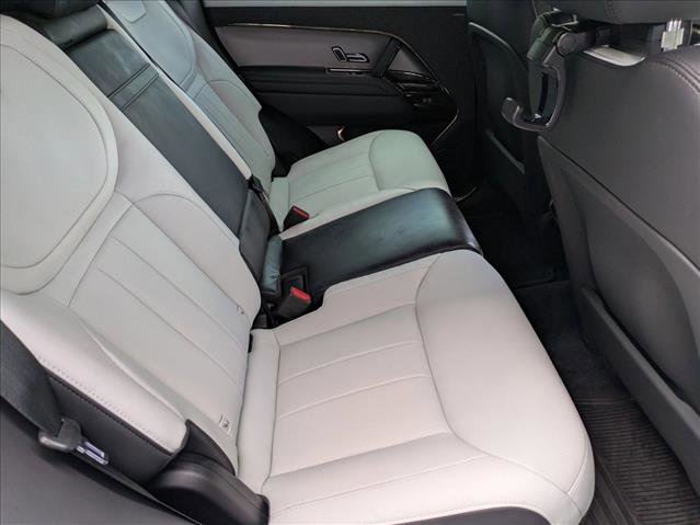 Used 2024 Land Rover Range Rover Sport Dynamic SE image 19
