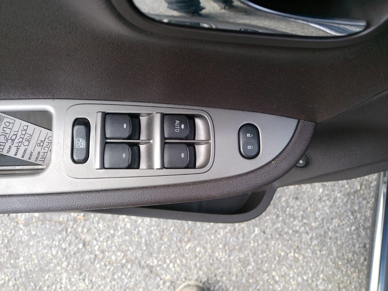 Used 2009 Chevrolet Malibu LTZ w/ Rear Power Package image 14