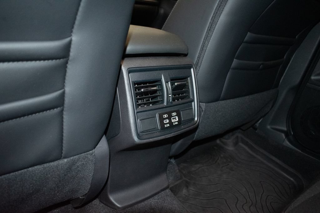 Certified 2026 Subaru Forester Premium AWD/4WD image 23