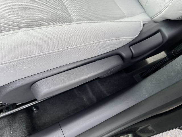 Used 2026 Hyundai Kona SE AWD/4WD image 16
