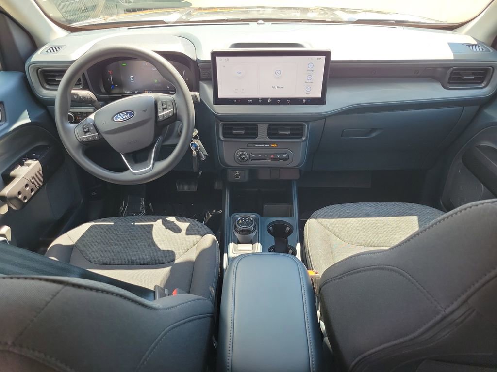 Used 2025 Ford Maverick XL image 10