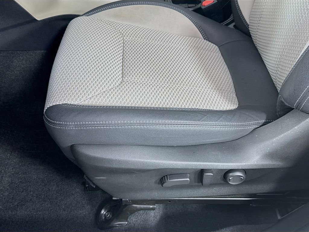 Used 2021 Subaru Forester Premium image 22