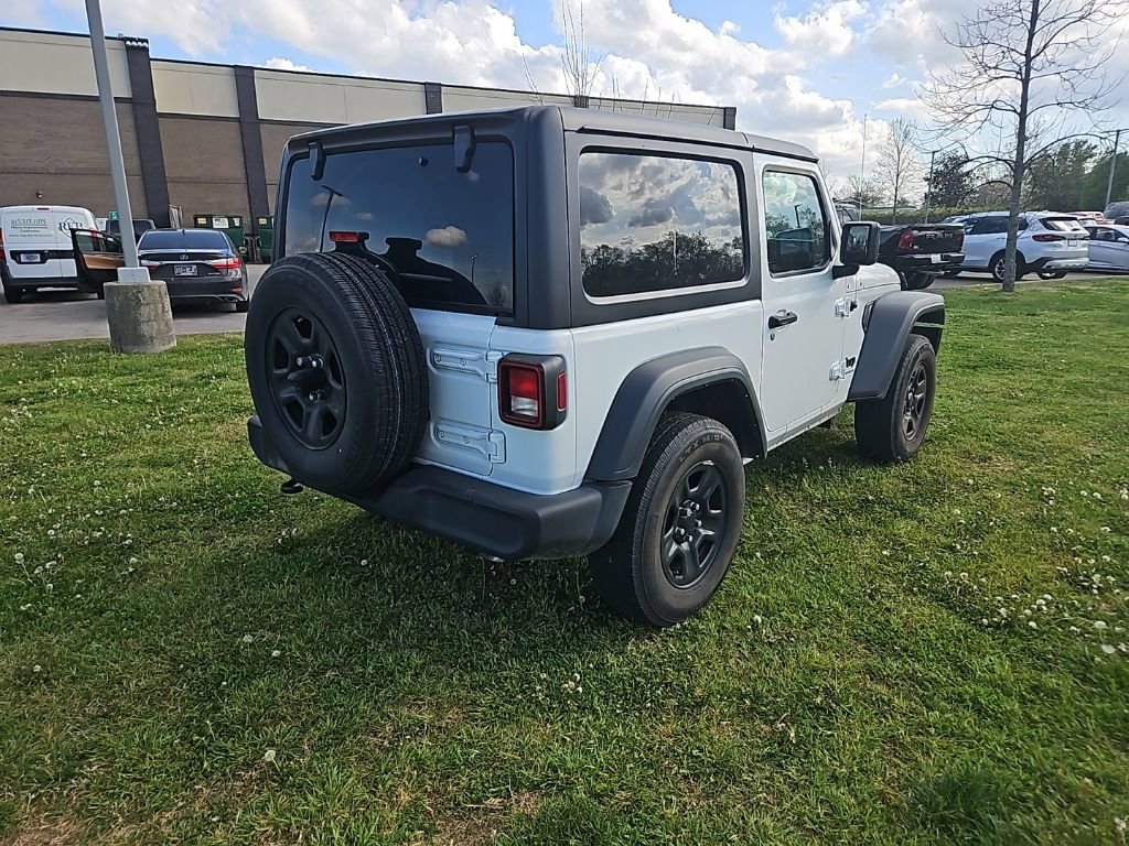 Used 2023 Jeep Wrangler Sport image 7