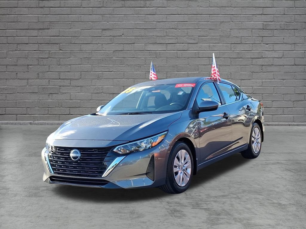 Used 2025 Nissan Sentra S FWD image 4