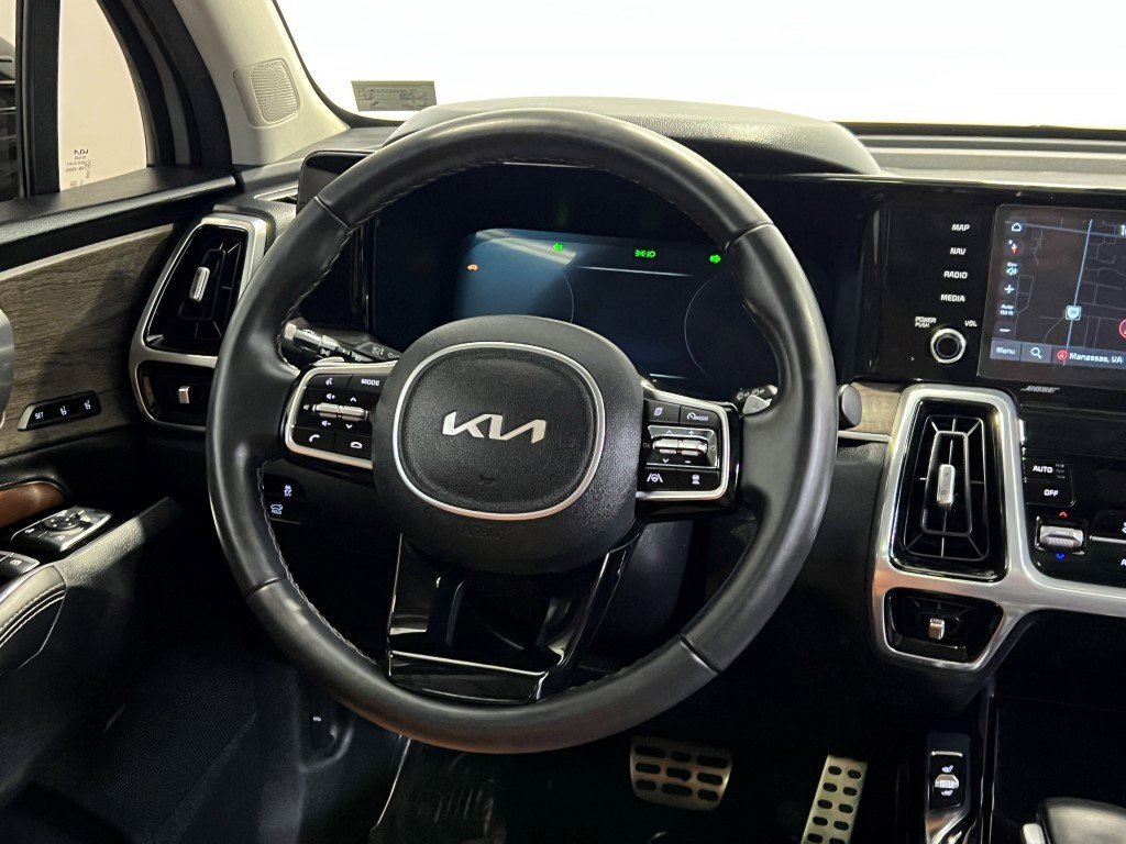 Used 2022 Kia Sorento SX Prestige w/ Rust Color Package image 21