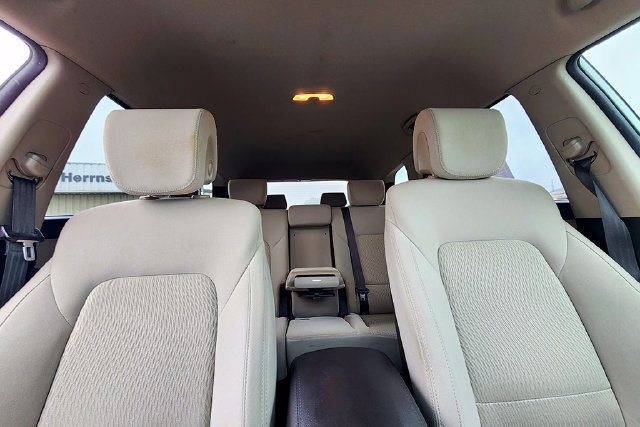 Used 2017 Hyundai Santa Fe SE AWD/4WD image 17