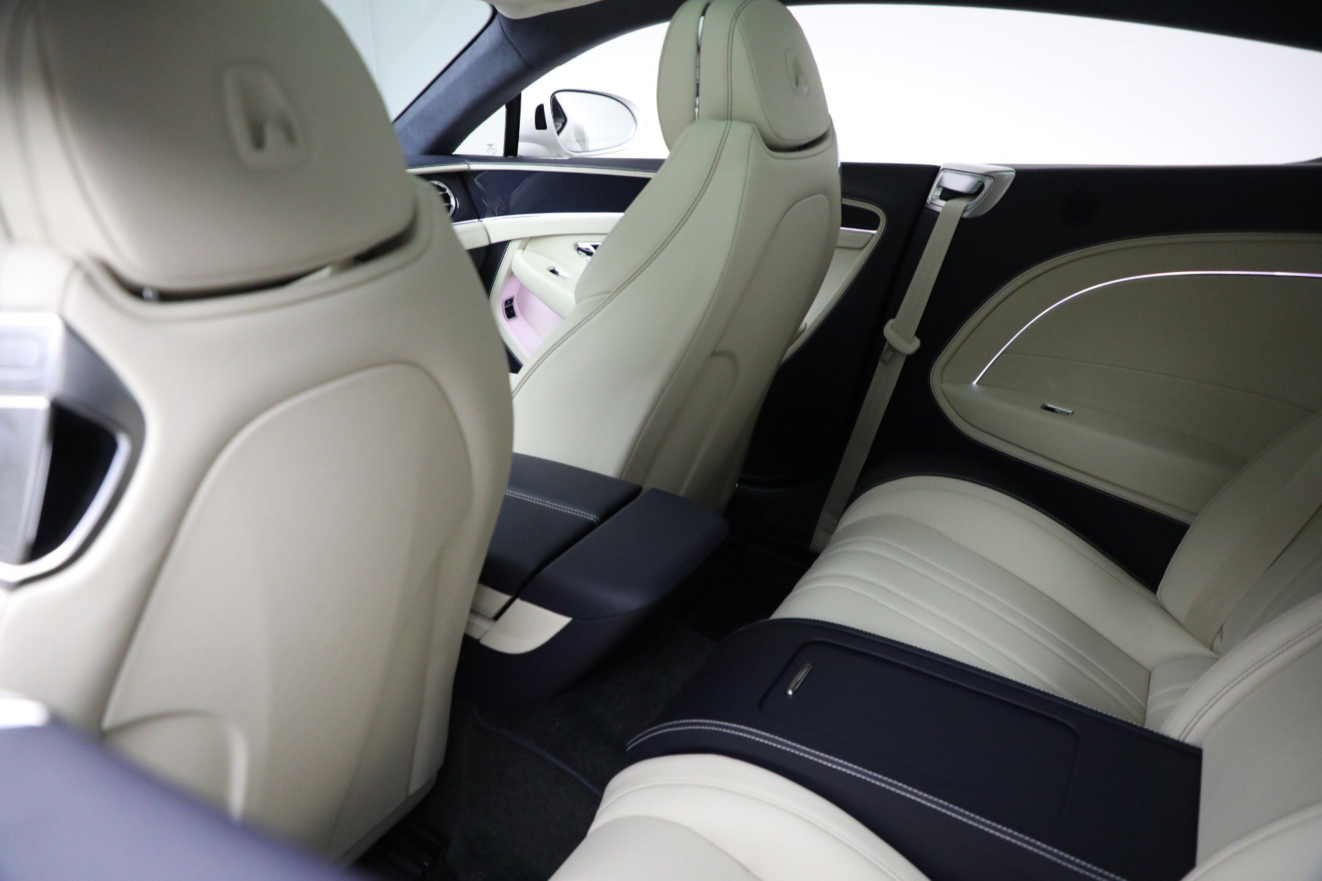 New 2026 Bentley Continental GT image 18