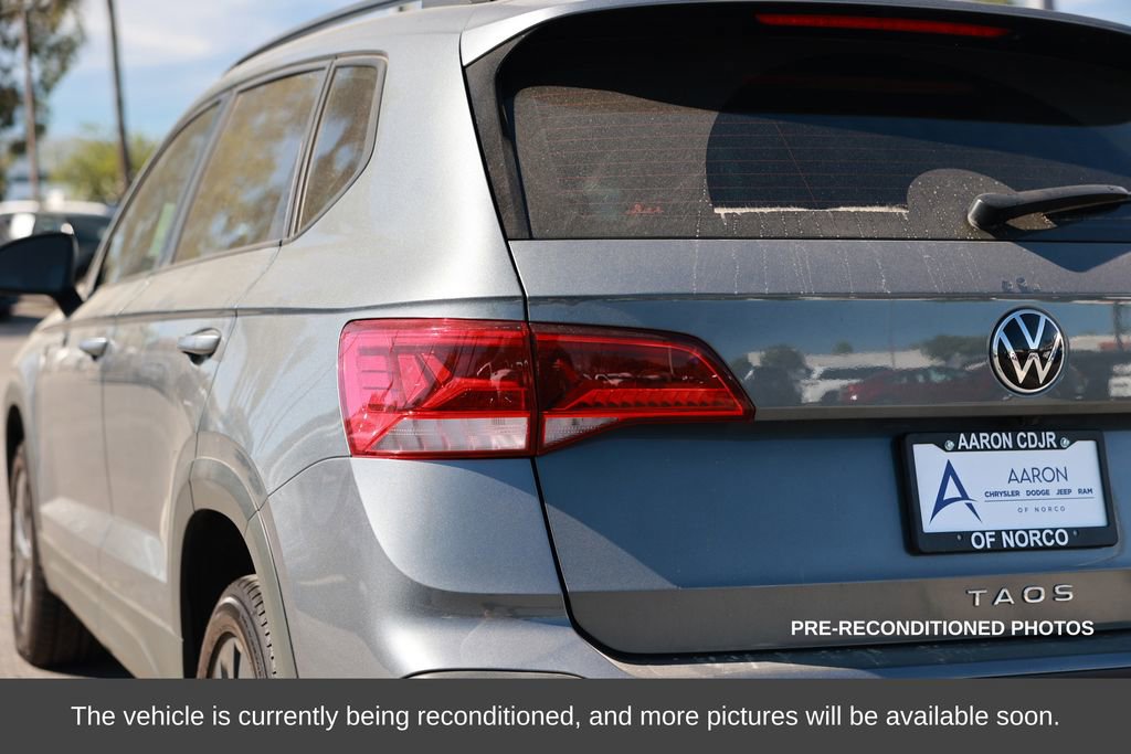 Used 2022 Volkswagen Taos S image 13