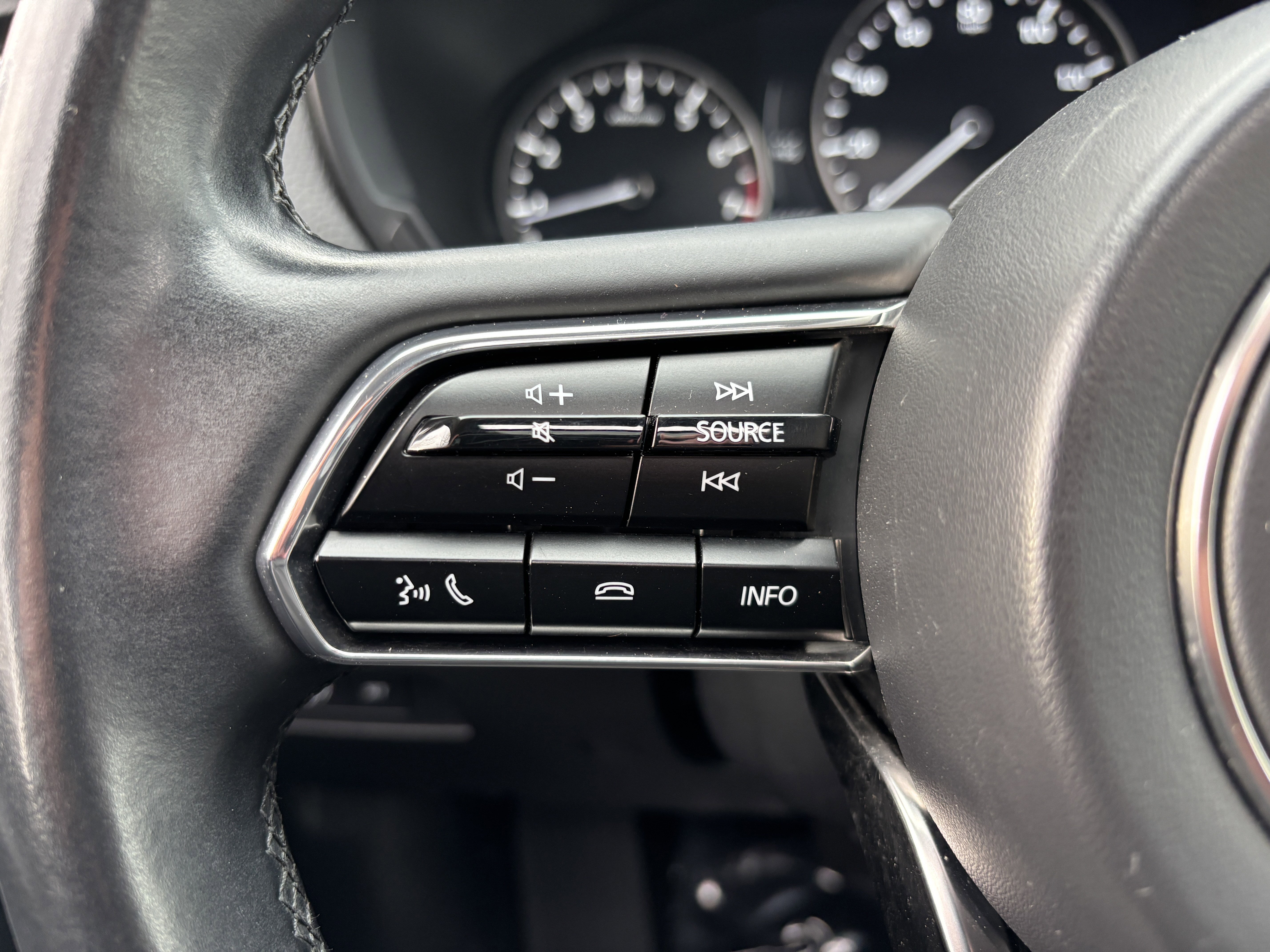 Used 2024 MAZDA CX-90 3.3 Turbo w/ Premium Package image 31