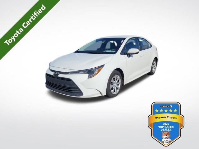 Certified 2024 Toyota Corolla LE image 1