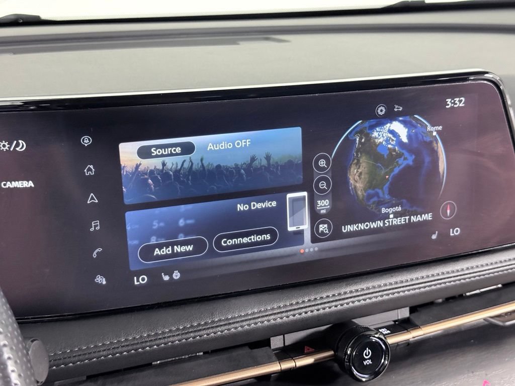 Certified 2024 Nissan Ariya FWD image 17