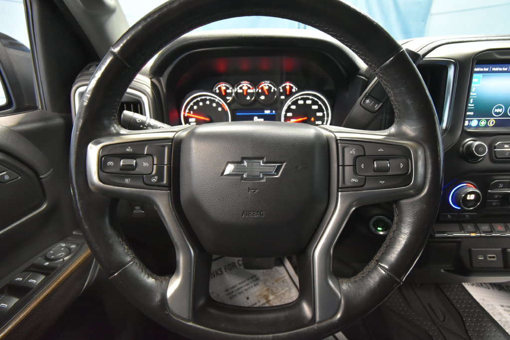Used 2019 Chevrolet Silverado 1500 LT Trail Boss w/ Convenience Package AWD/4WD image 10