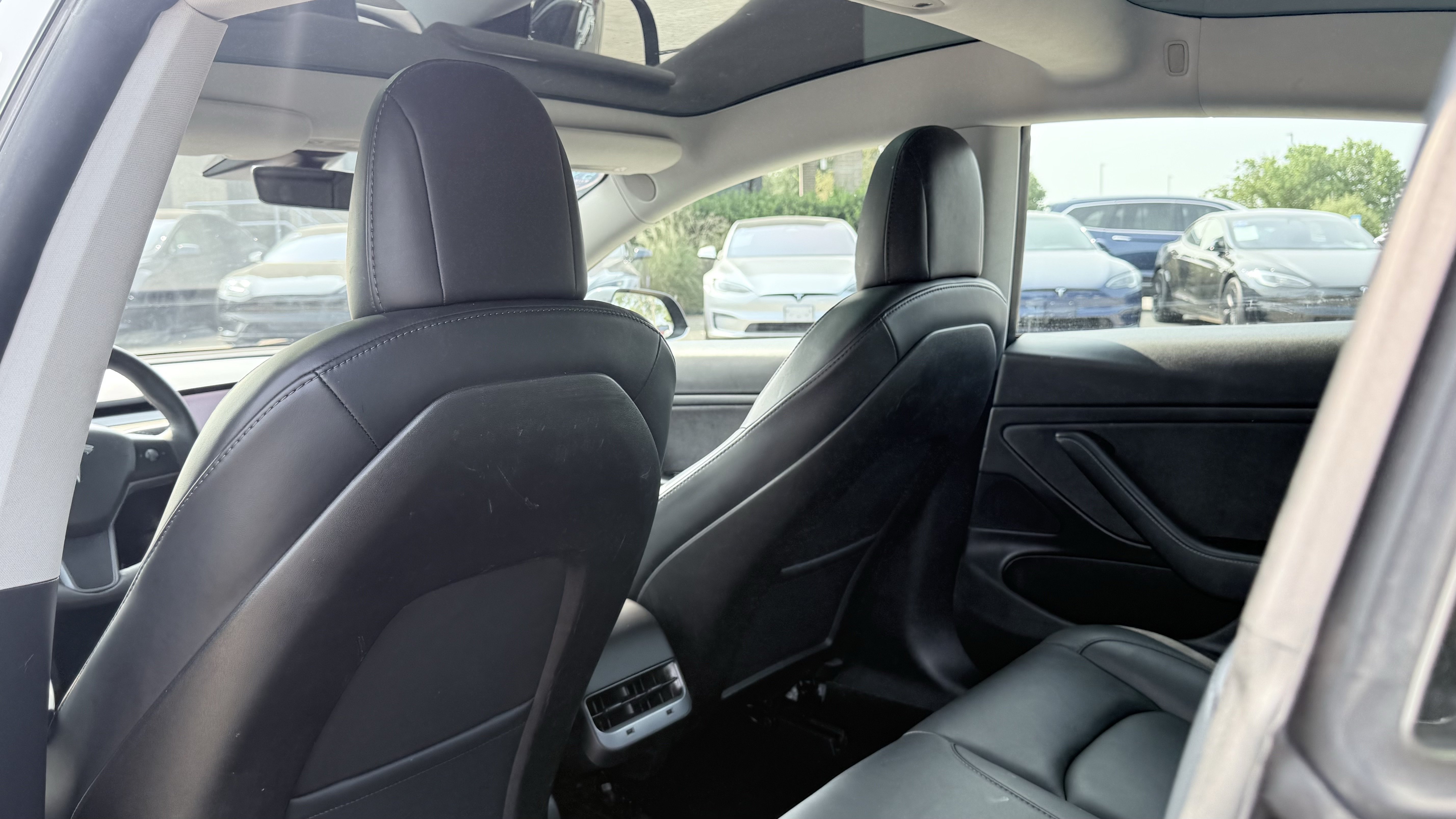 Used 2020 Tesla Model 3 Long Range AWD/4WD image 24