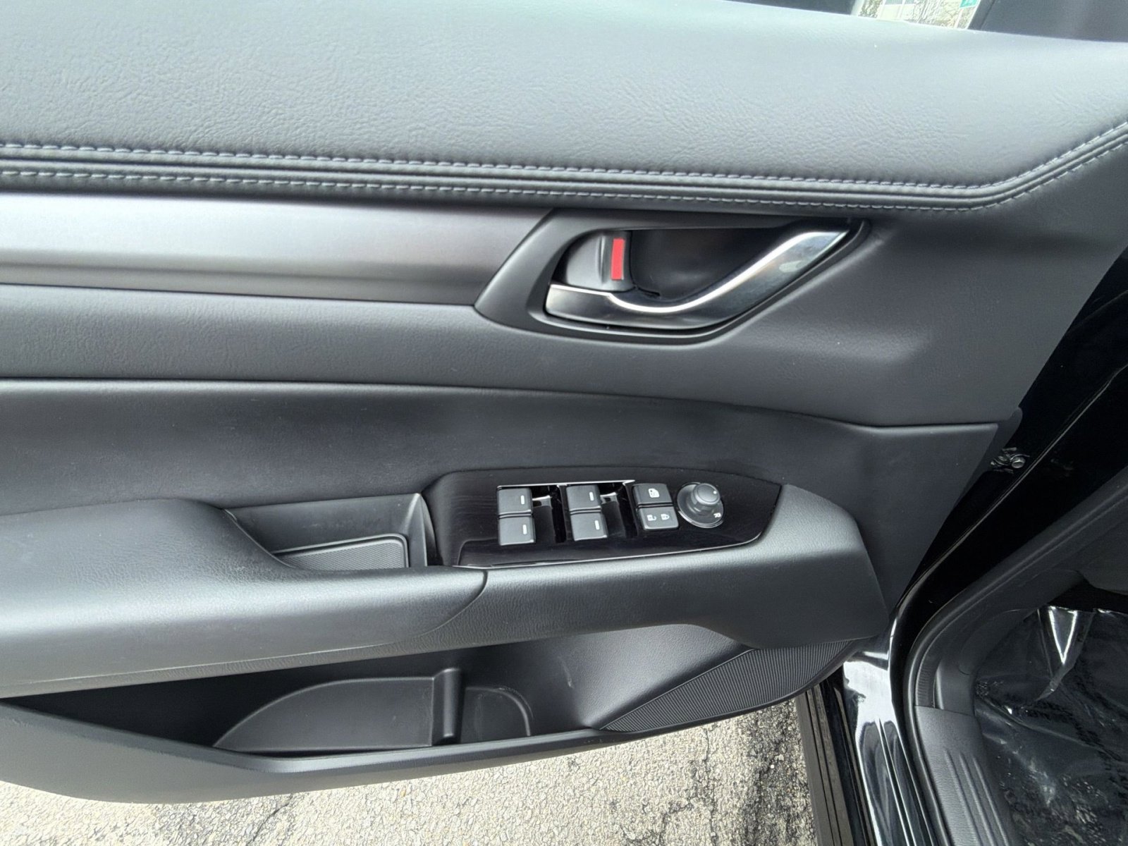 Used 2023 MAZDA CX-5 AWD 2.5 S w/ Select Package image 15