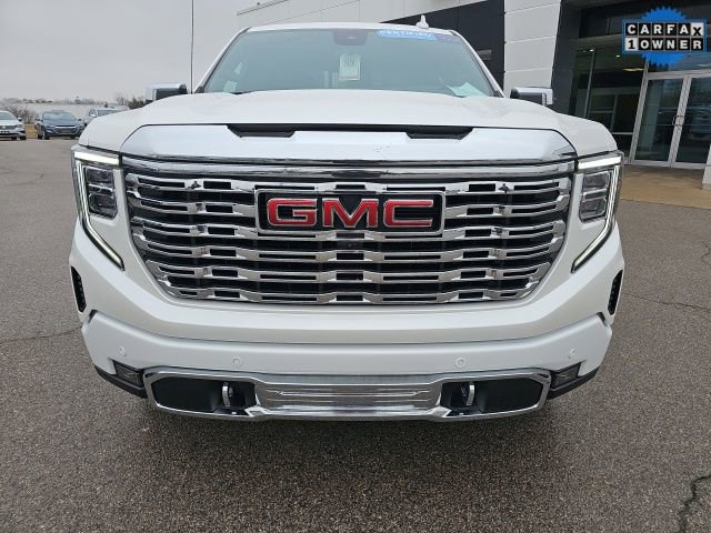 Used 2024 GMC Sierra 1500 Denali w/ Denali Reserve Package image 2