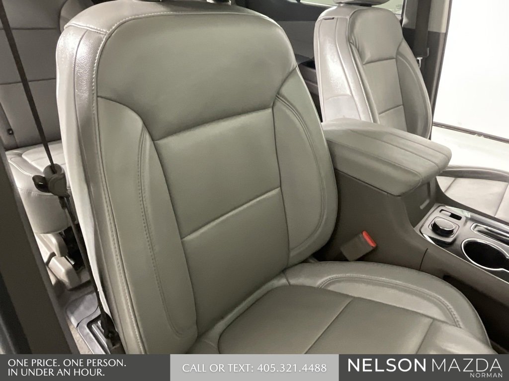 Used 2018 Chevrolet Traverse LT image 28