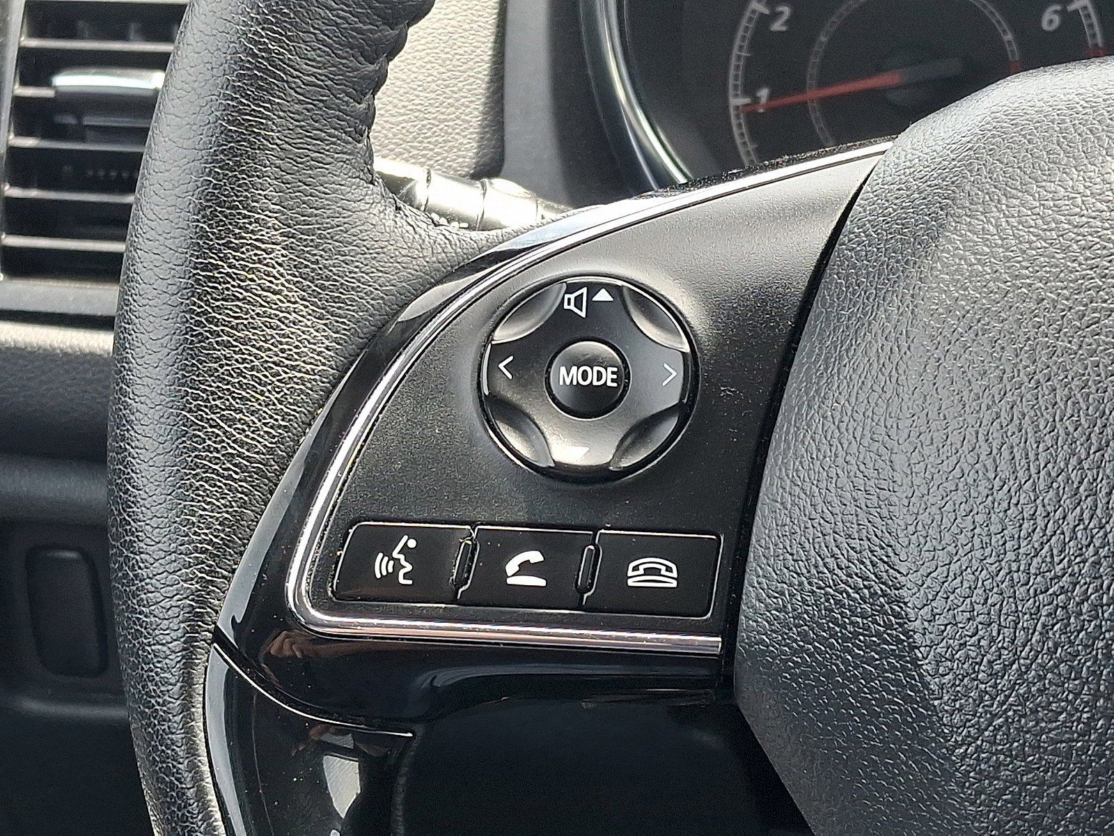 Used 2025 Mitsubishi Outlander Sport SE image 19