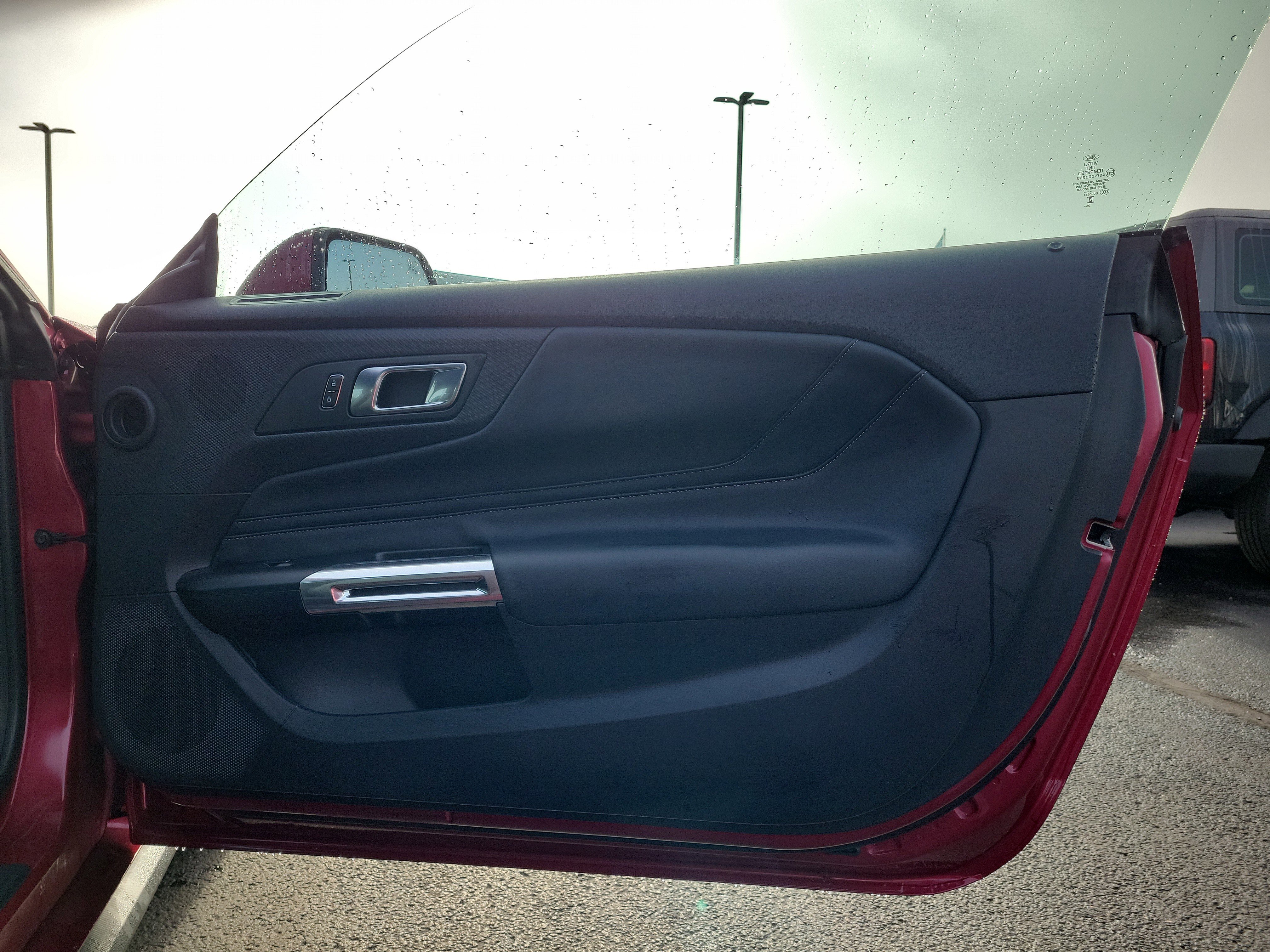 Used 2025 Ford Mustang GT Premium image 9