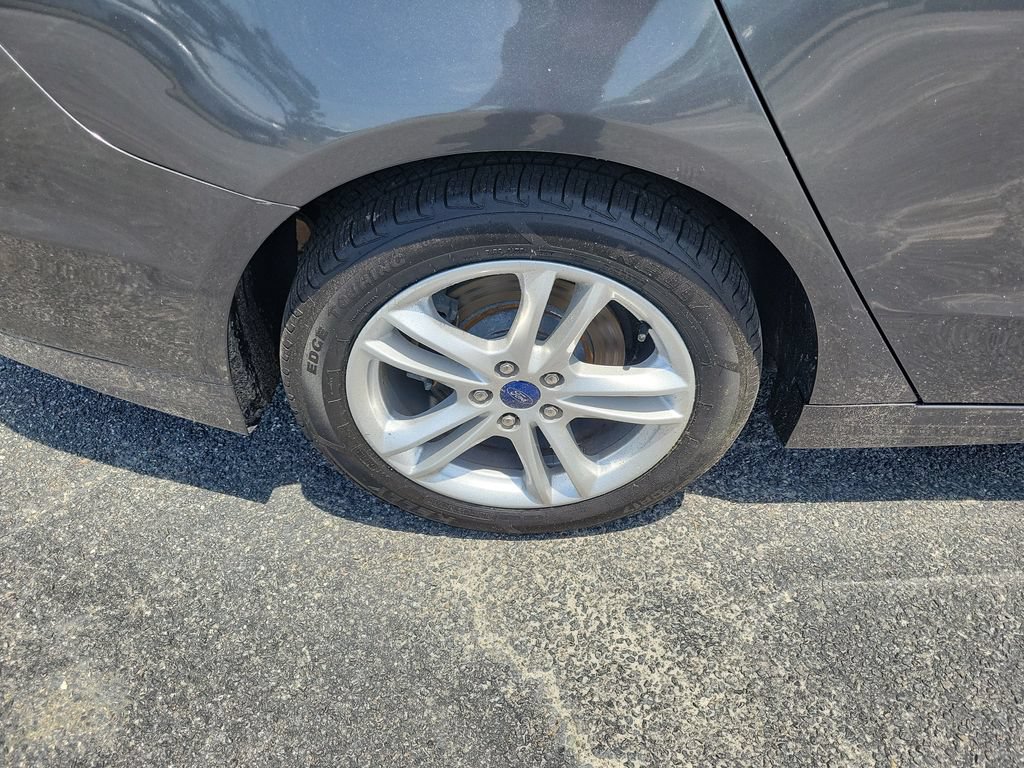 Used 2018 Ford Fusion S FWD image 8