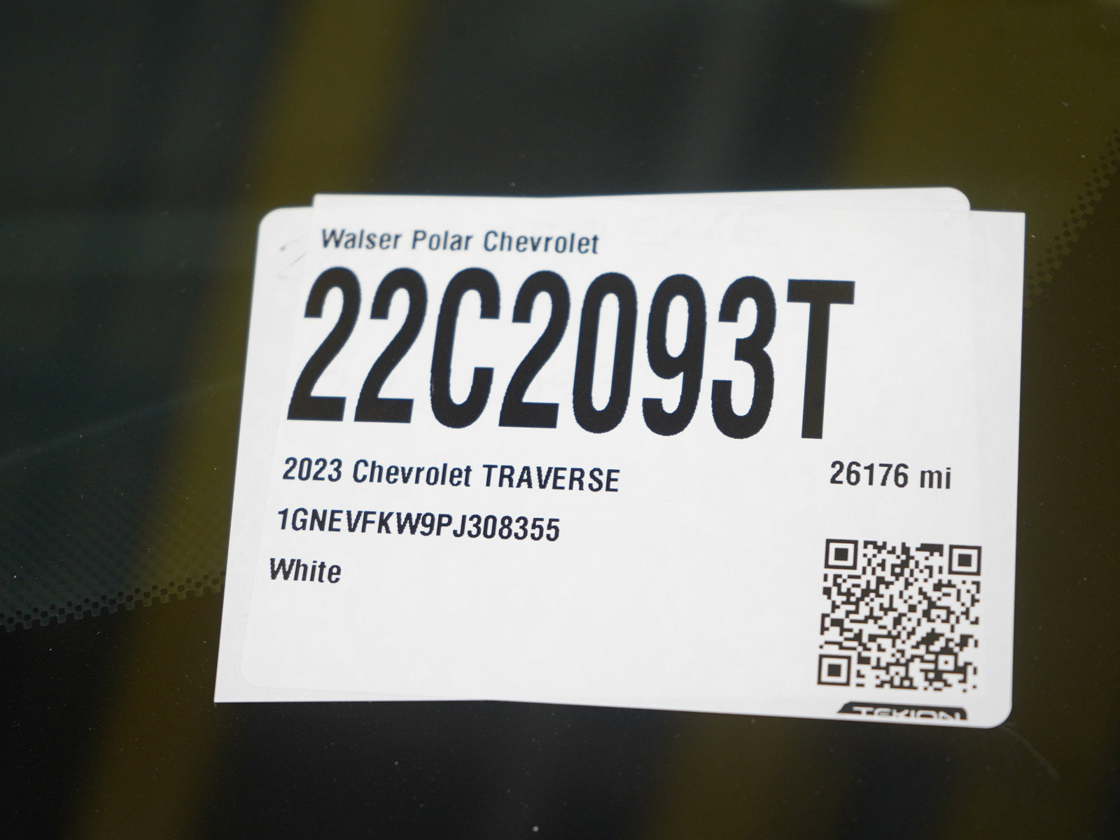 Used 2023 Chevrolet Traverse LS w/ Safety Package image 28