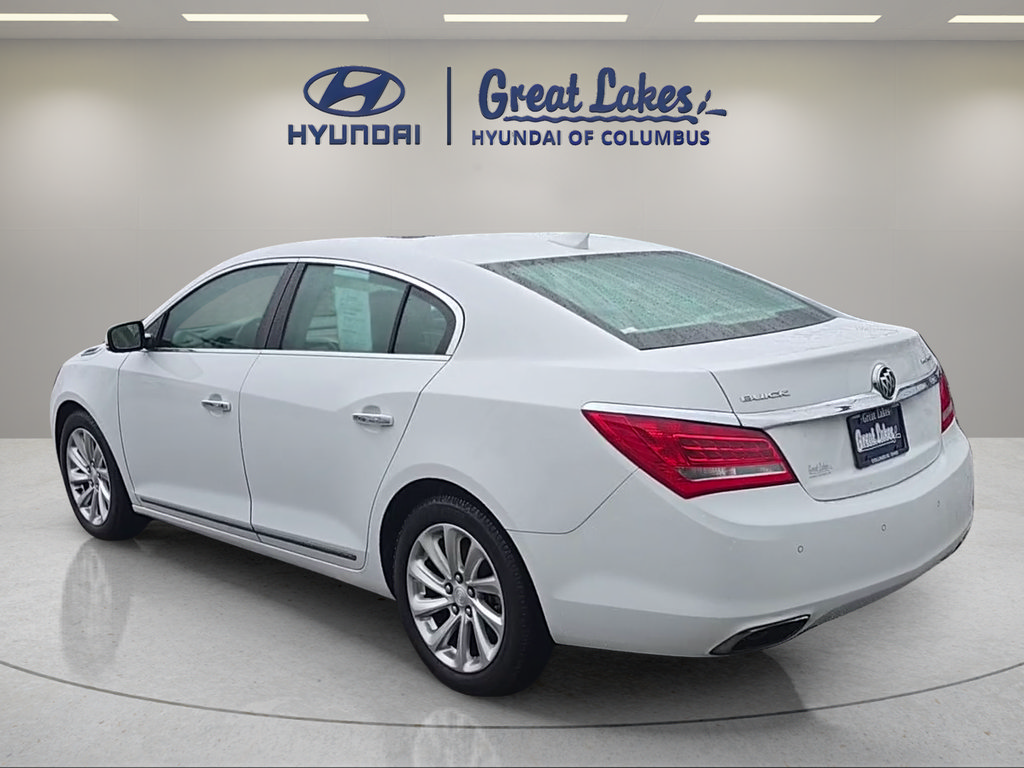 Used 2015 Buick LaCrosse Leather w/ Experience Buick Package FWD image 3