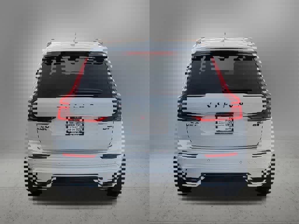 Used 2026 Volvo XC60 B5 Ultra w/ Protection Package Premier image 5