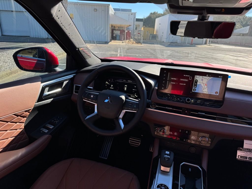 New 2026 Mitsubishi Outlander SEL image 23