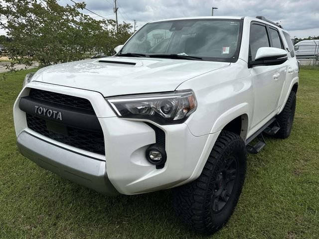 Used 2021 Toyota 4Runner TRD Off-Road Premium w/ Moonroof Package AWD/4WD image 10