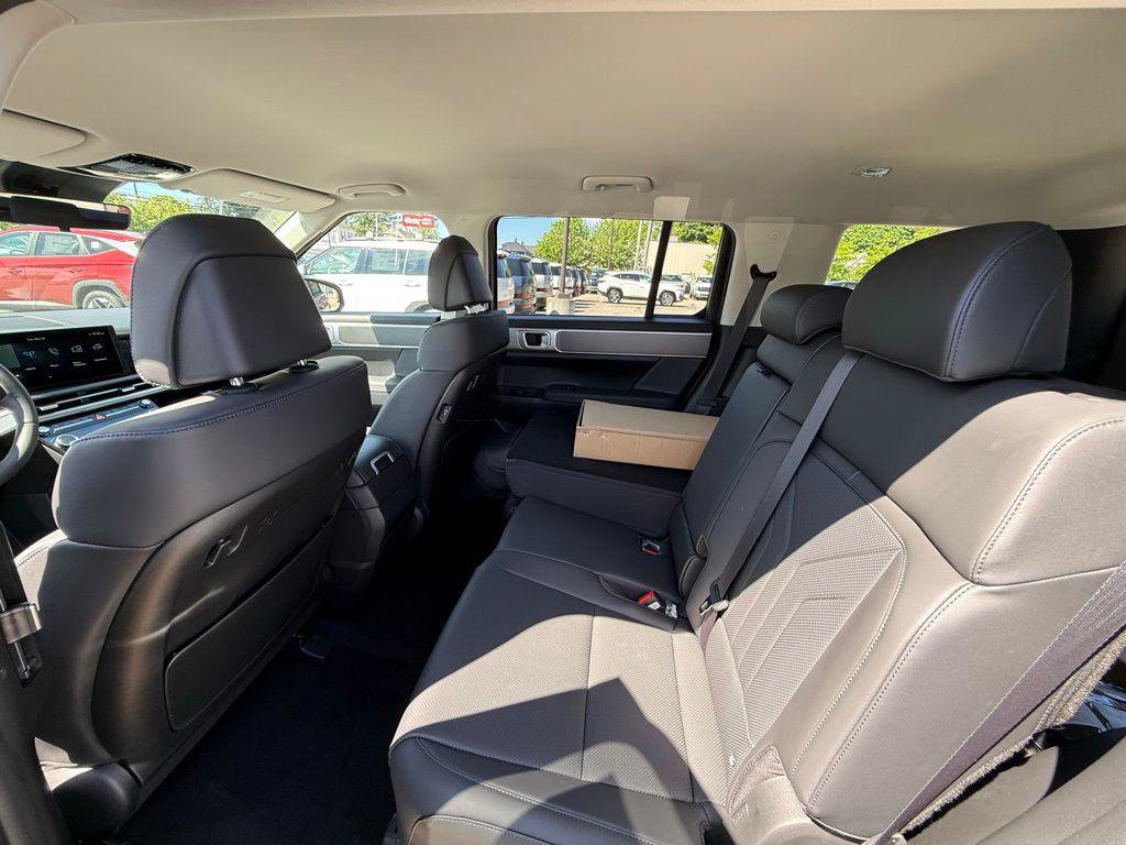New 2026 Hyundai Santa Fe SEL AWD/4WD image 17