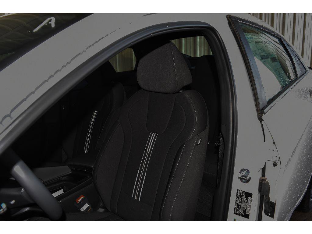 New 2025 Hyundai Elantra Sport image 68
