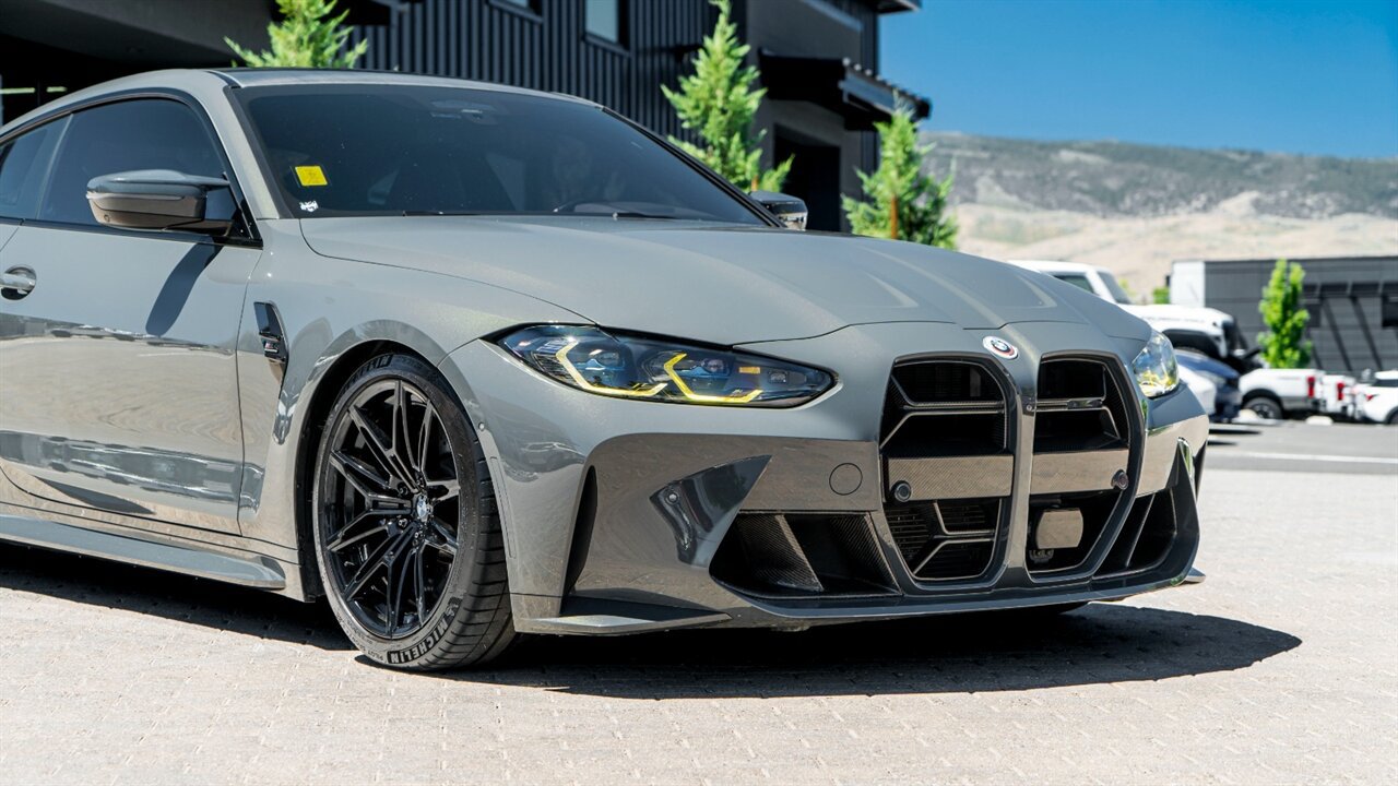 Used 2021 BMW M4 Competition w/ Executive Package RWD image 9