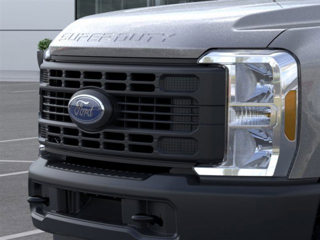 New 2026 Ford F250 XL w/ FX4 Off-Road Package image 18