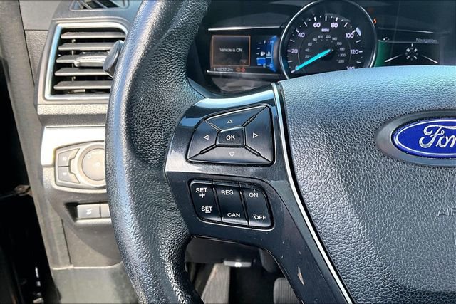 Used 2019 Ford Explorer Limited w/ Class III Trailer Tow Package image 11