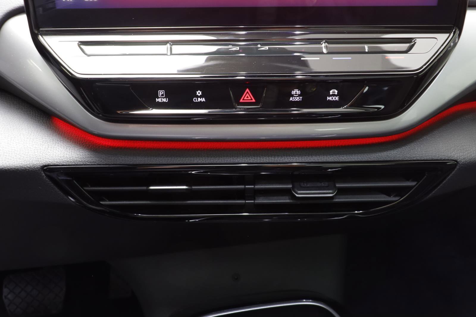 Used 2023 Volkswagen ID.4 Pro S image 12