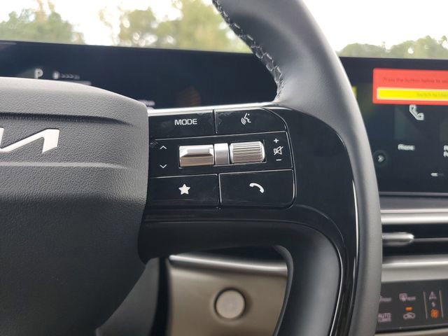 New 2026 Kia Sorento S FWD image 24