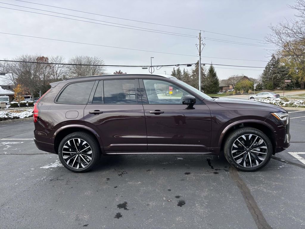 New 2026 Volvo XC90 B6 Ultra w/ Protection Package Premier image 8