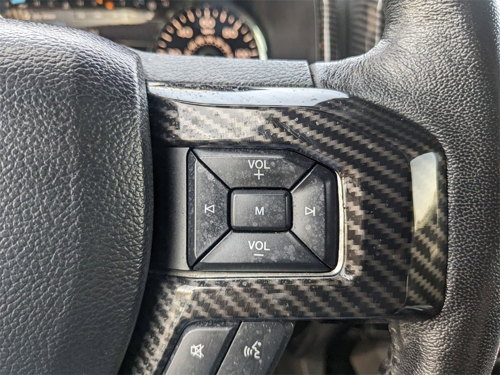 Used 2020 Ford F150 Lariat image 14