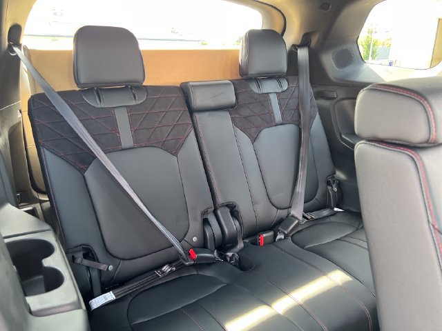 New 2026 Honda Pilot Black Edition image 13