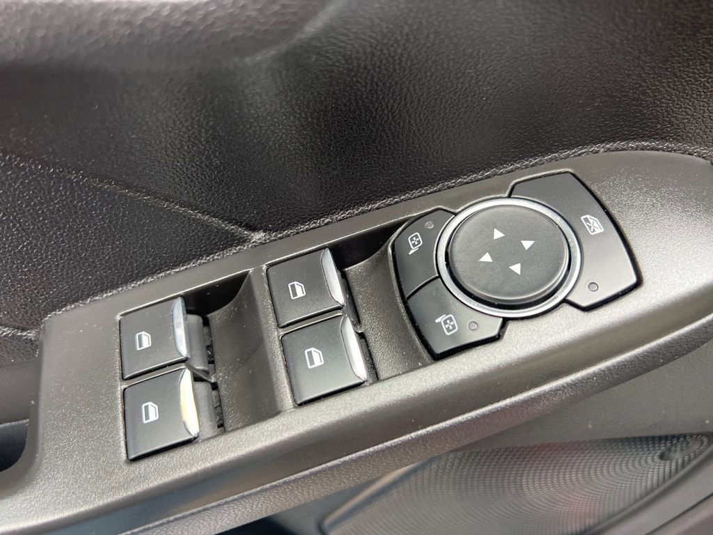 Used 2021 Ford Escape SE image 24