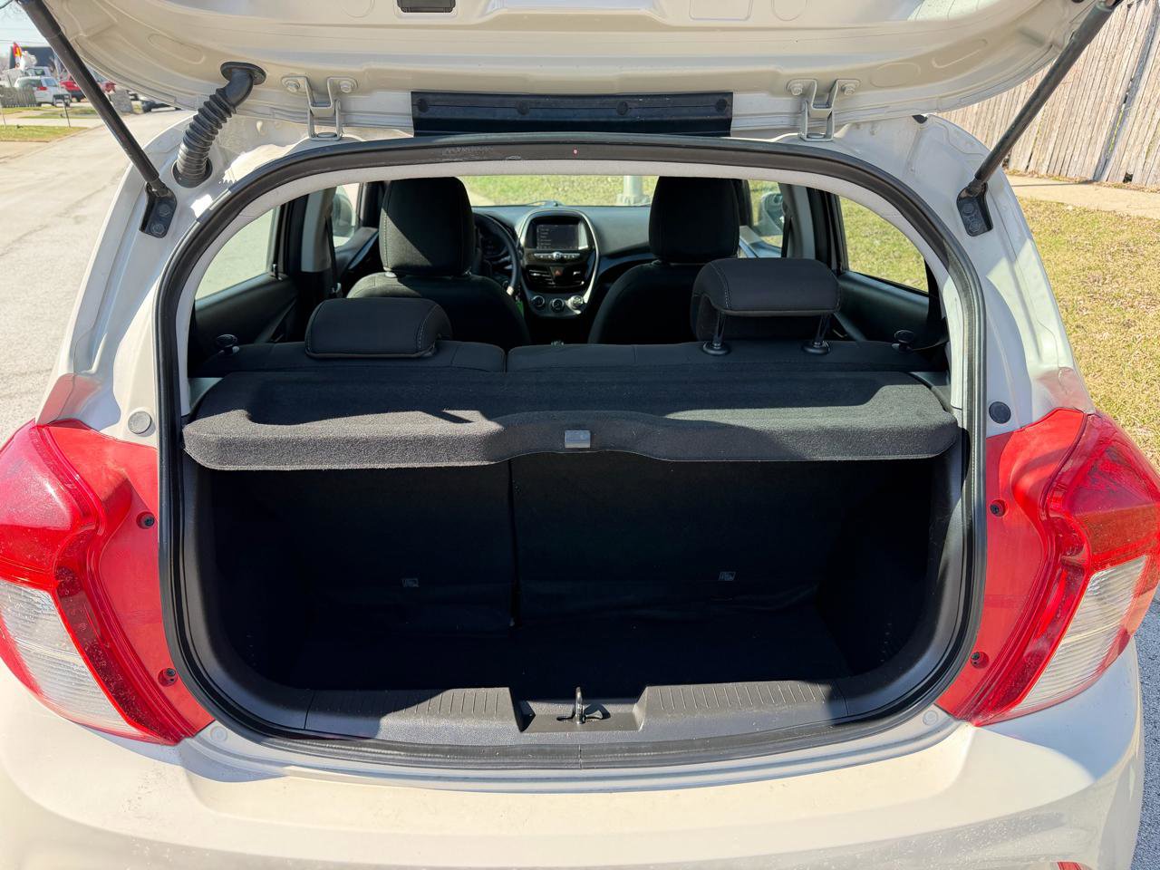 Used 2021 Chevrolet Spark LT image 6