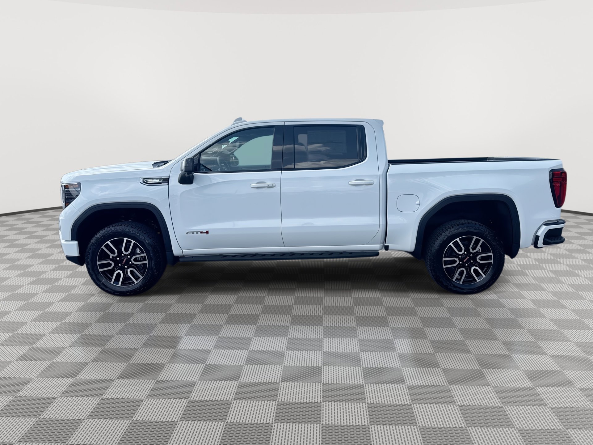 New 2026 GMC Sierra 1500 AT4 w/ AT4 Premium Package AWD/4WD image 5