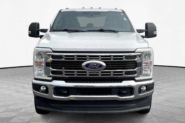 Certified 2024 Ford F350 XLT image 3