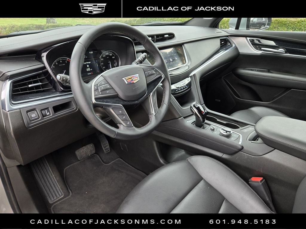 Certified 2025 Cadillac XT5 Premium Luxury image 14