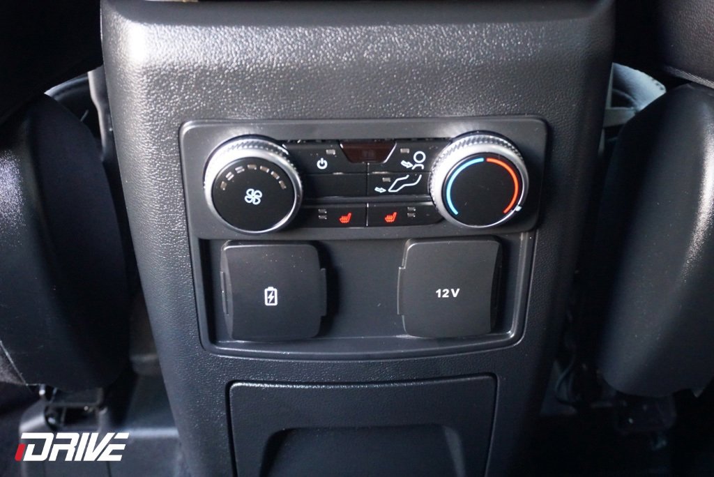 Used 2023 Ford Explorer Limited image 35