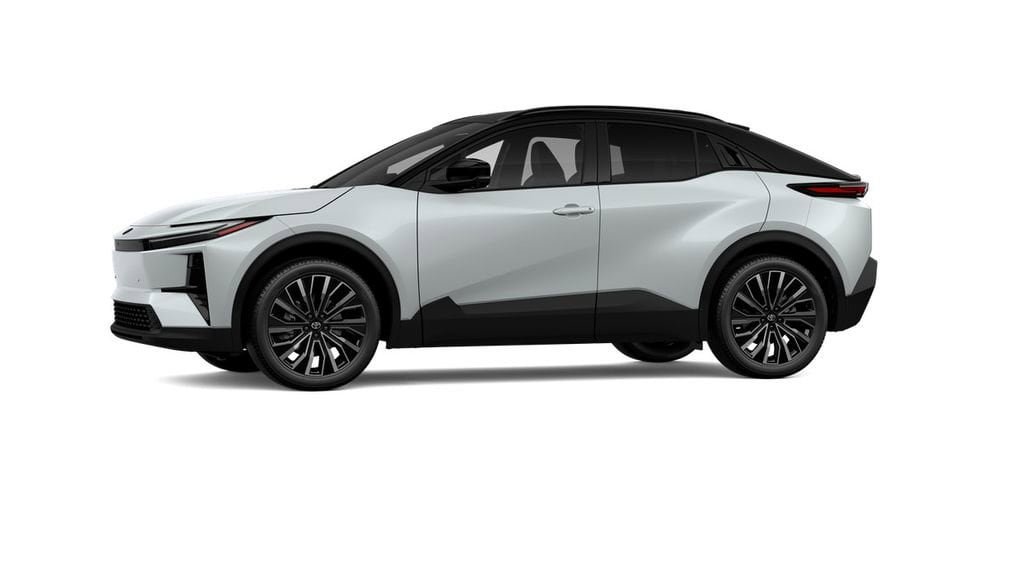 New 2026 Toyota C-HR image 4