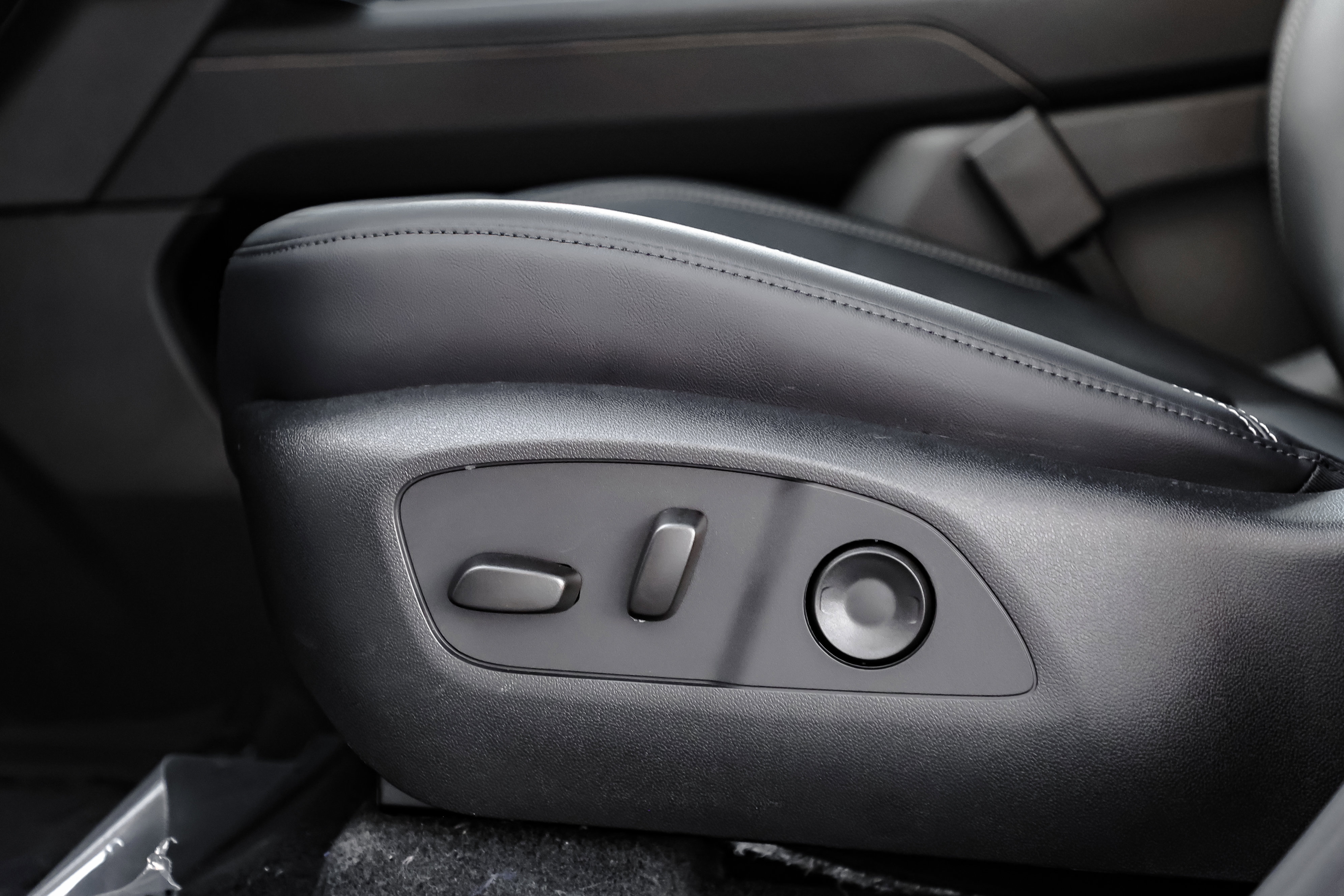 New 2026 GMC Acadia Elevation w/ Elevation Premium Package image 11