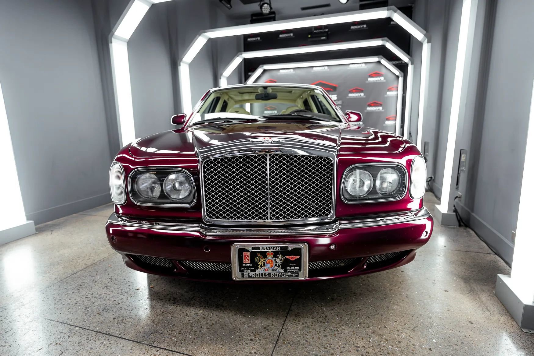 Used 2000 Bentley Arnage Red Label image 3