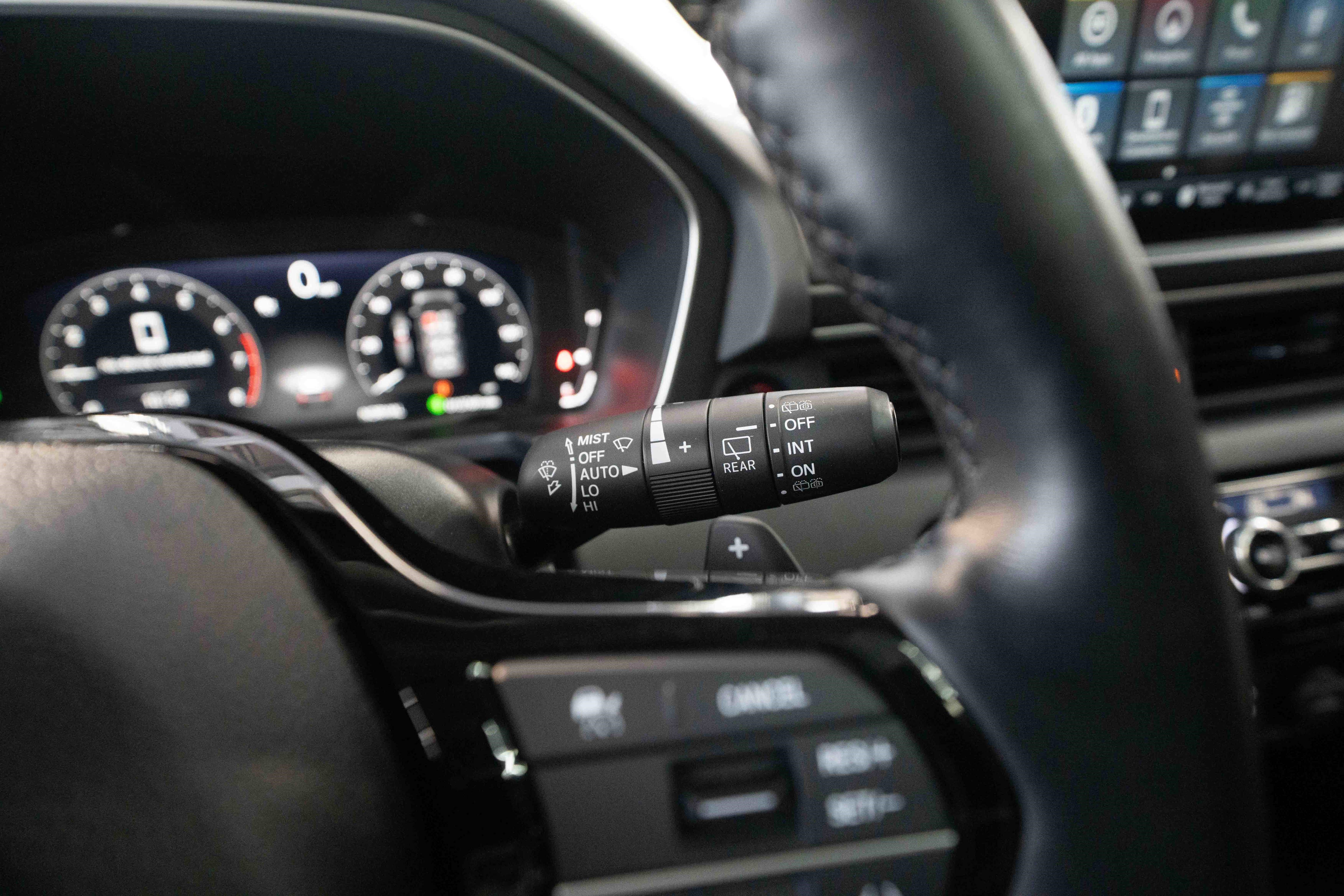 Used 2023 Honda Pilot Elite image 14